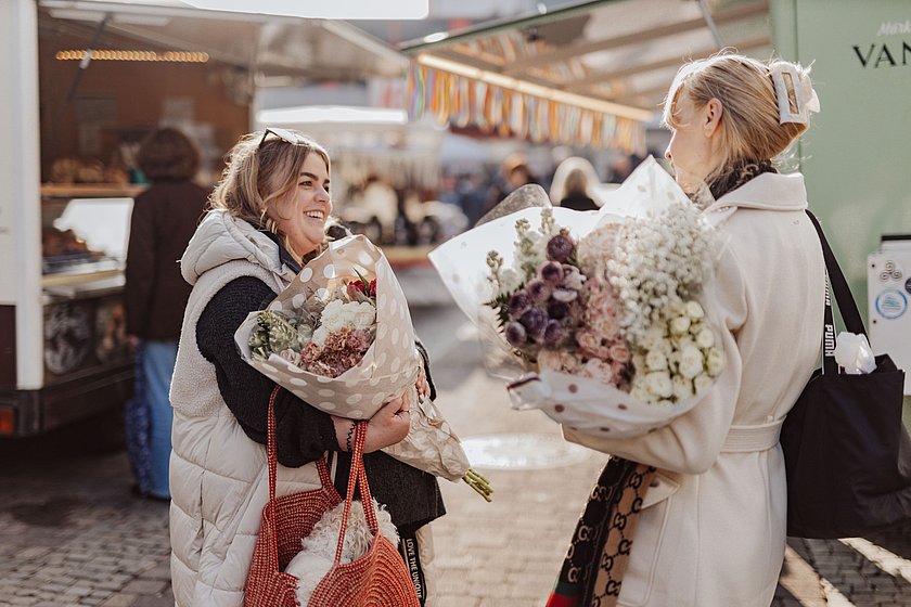 Am Markttag ab 6 Uhr früh
