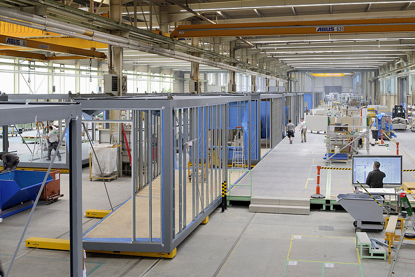 Fertigungshalle des unternehmens ALHO