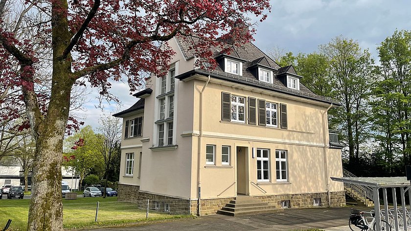 Treffpunkt alte Villa